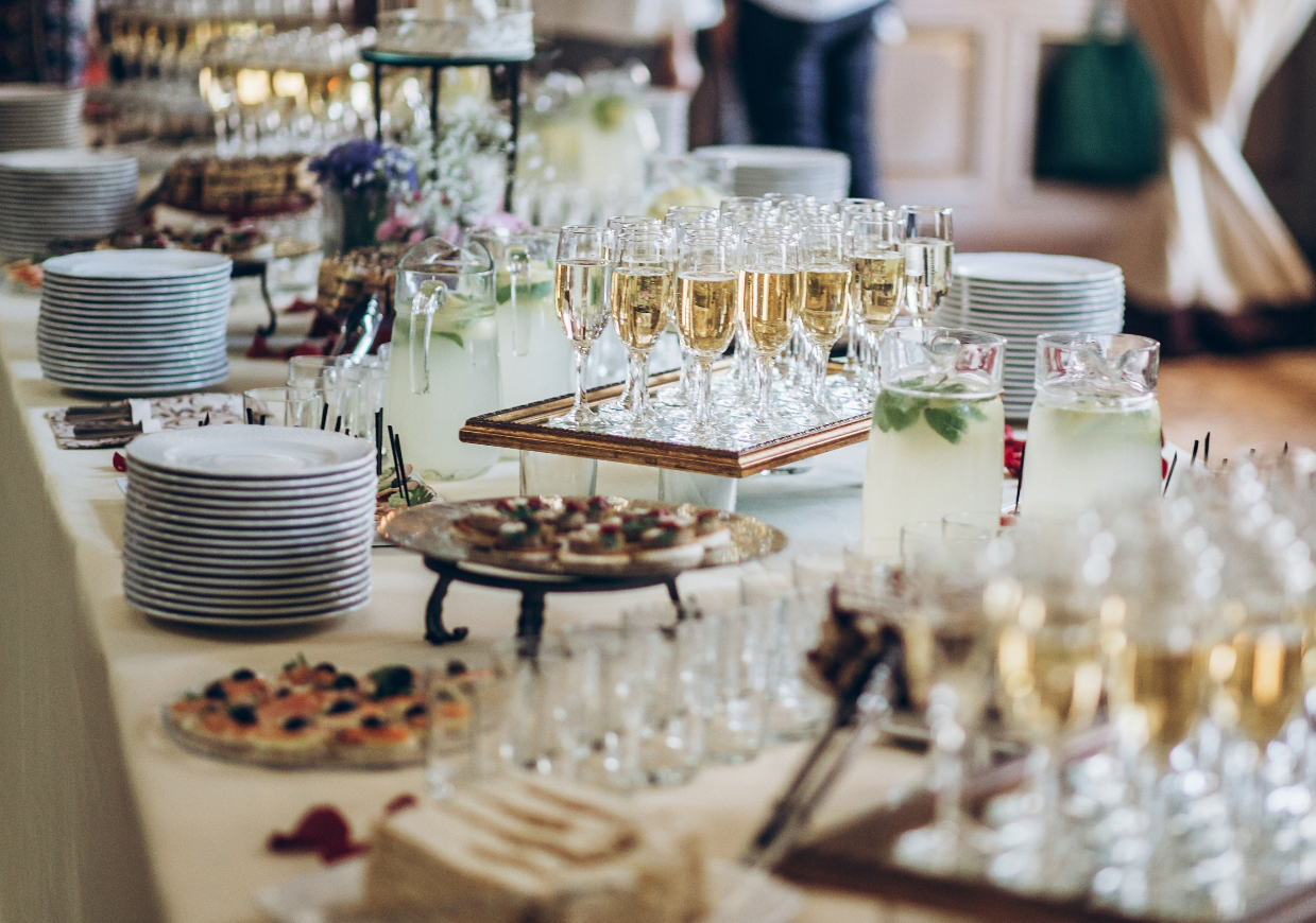 how to choose the best canapés for your next event
